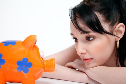 8 hatalmas hiba, amit elkövethetsz a pénzzel kapcsolatban - Pénzügyi hibák és tanácsok, okos megoldások